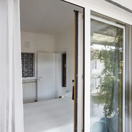 Apartment Montebello